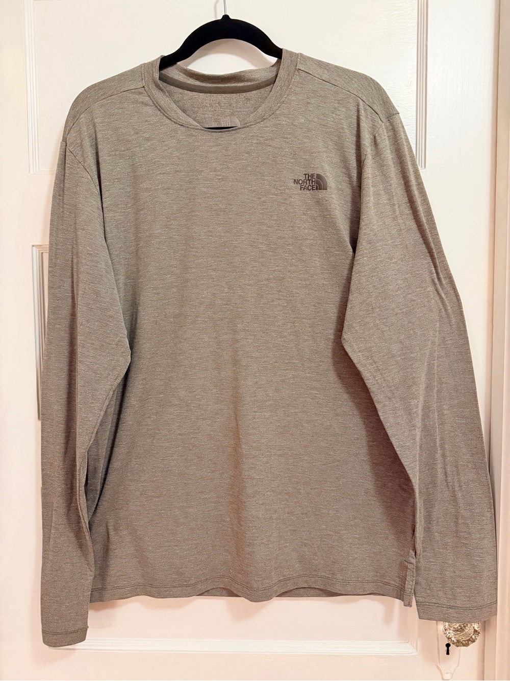 The North Face Men’s Large FlashDry Long Sleeve Hiking Shirt Taupe Large